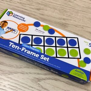 Learning Resources Magnetic Ten-Frame Set - Blue and Green